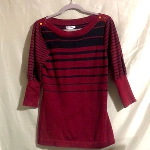 Hannah 3/4 sweater size M
